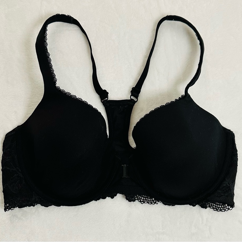Victoria’s Secret Body by Victoria Racerback Demi Bra, Size 36D
